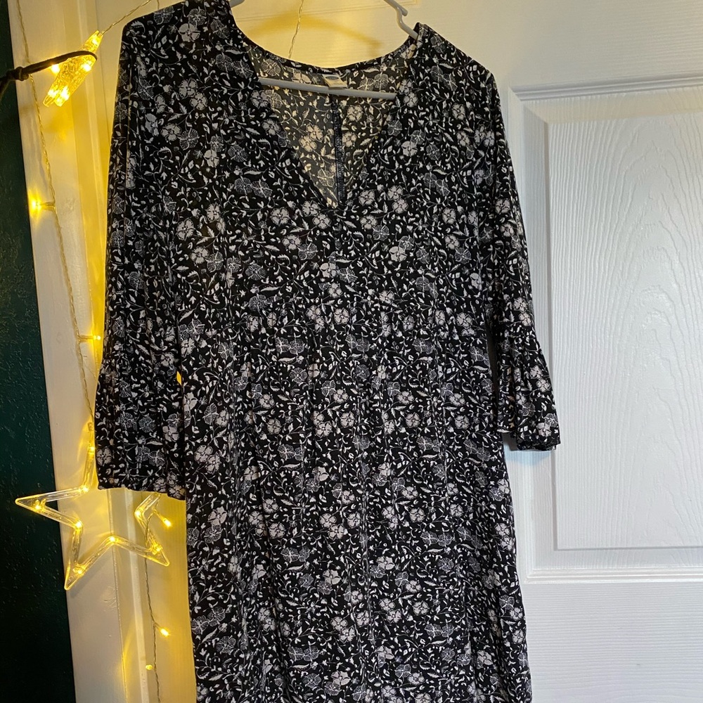 Floral Midi Dress with Flare Sleeves